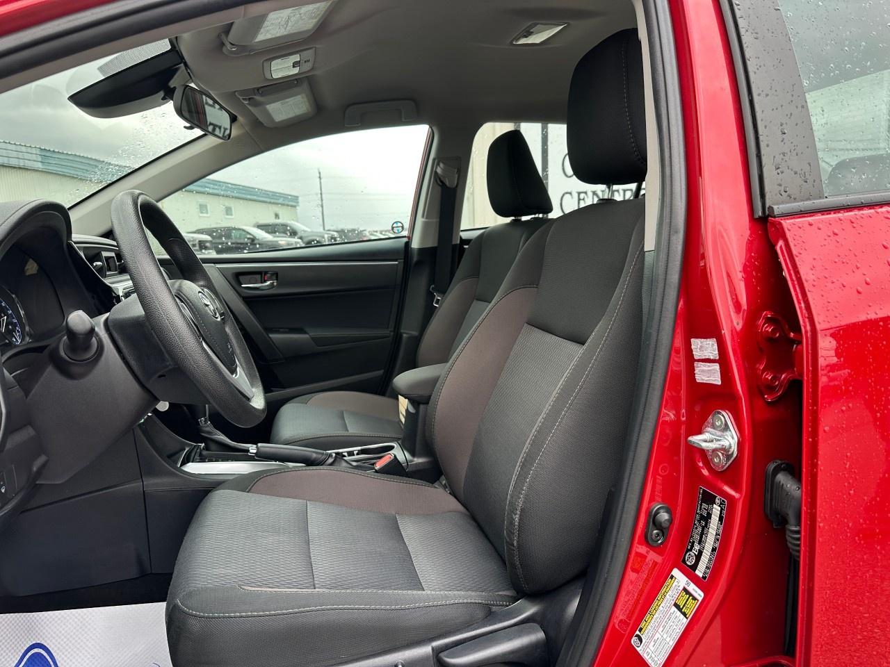 2018 Toyota Corolla LE CVT Photo