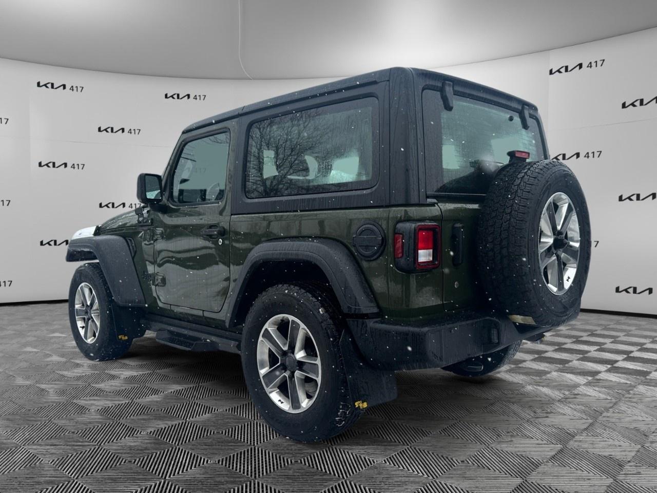 2022 Jeep Wrangler Sport 4X4 Photo2