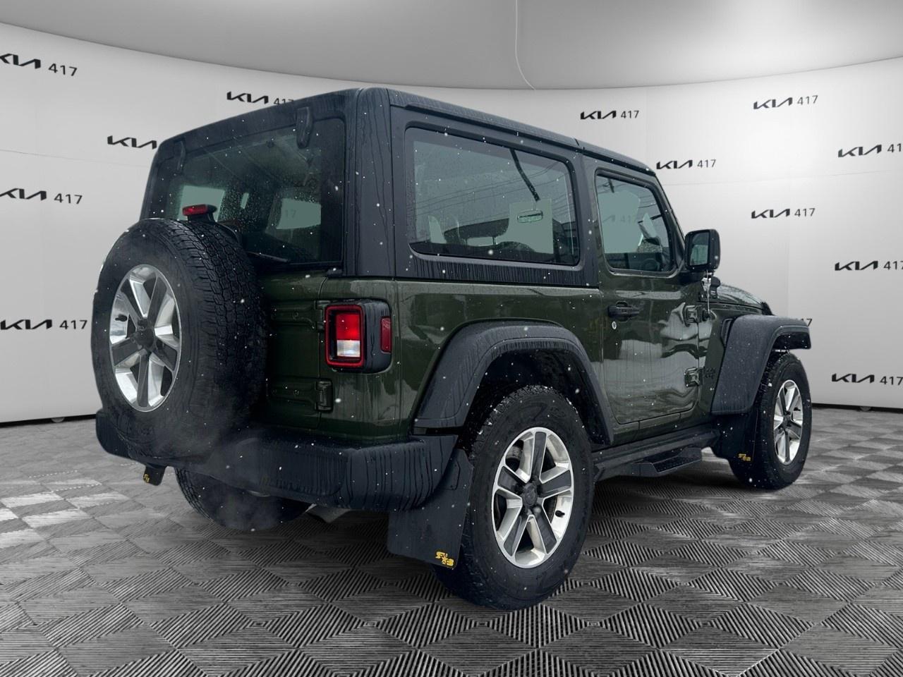 2022 Jeep Wrangler Sport 4X4 Photo4