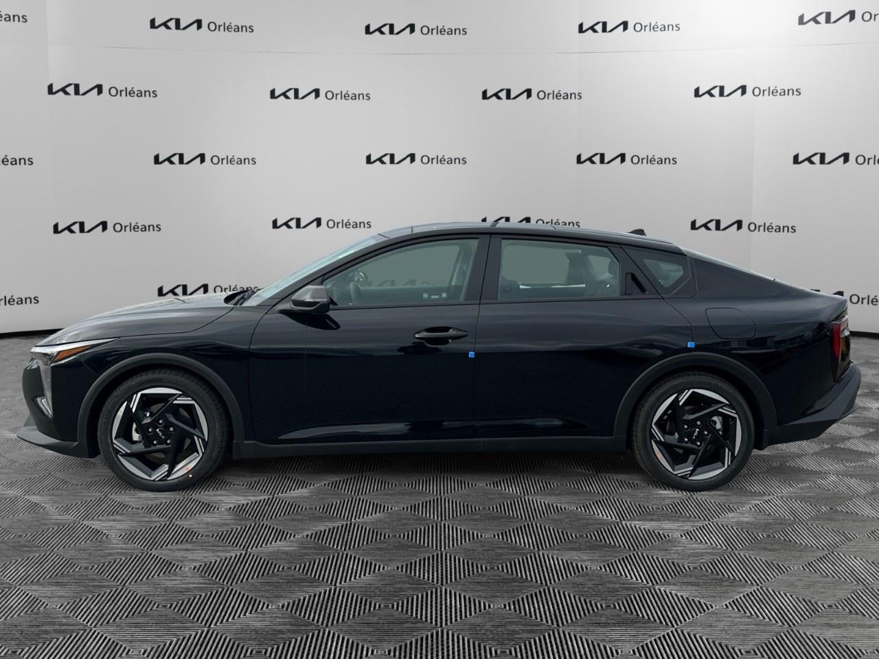 2025 Kia K4 EX  FWD Photo