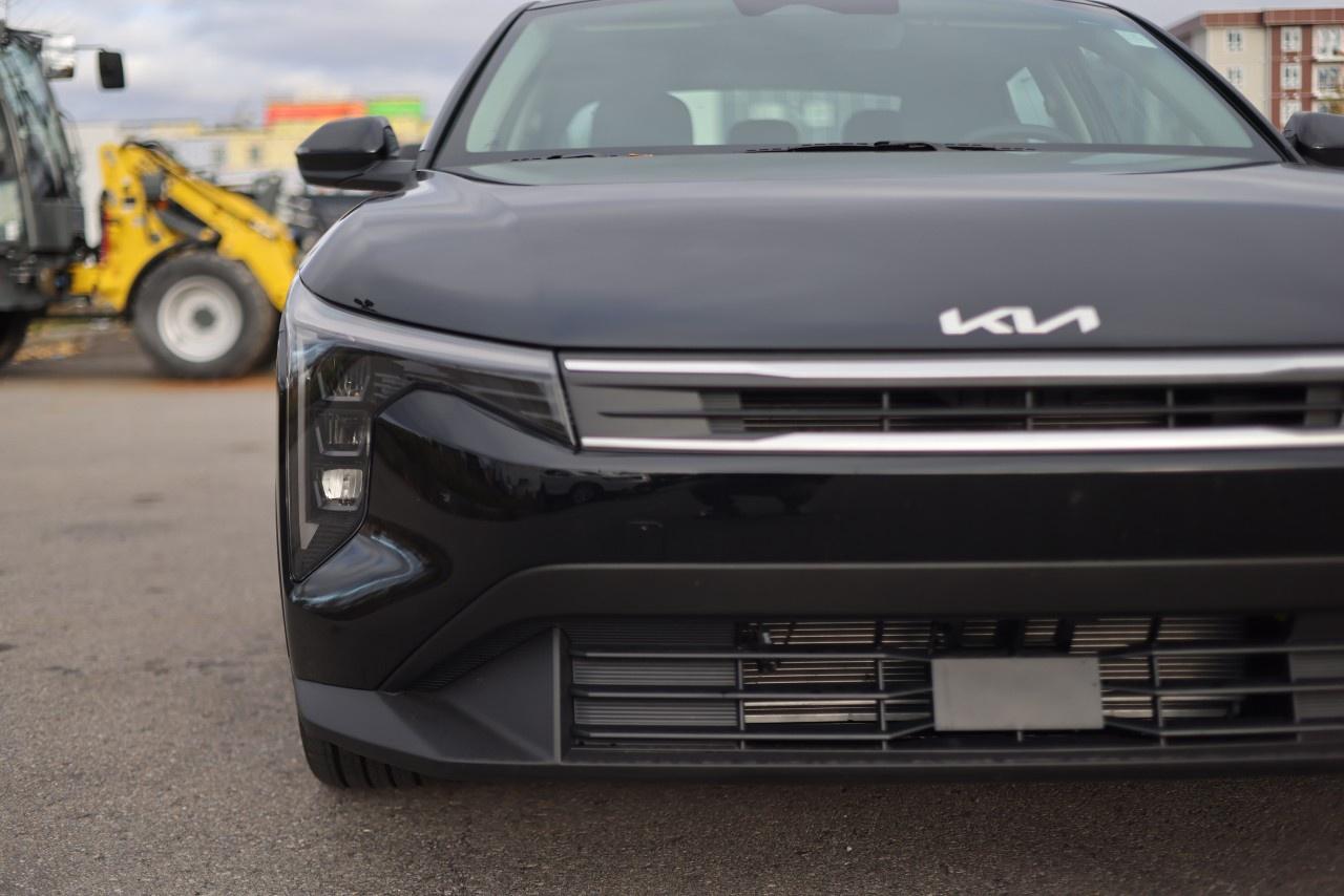 2025 Kia K4 EX  FWD Photo