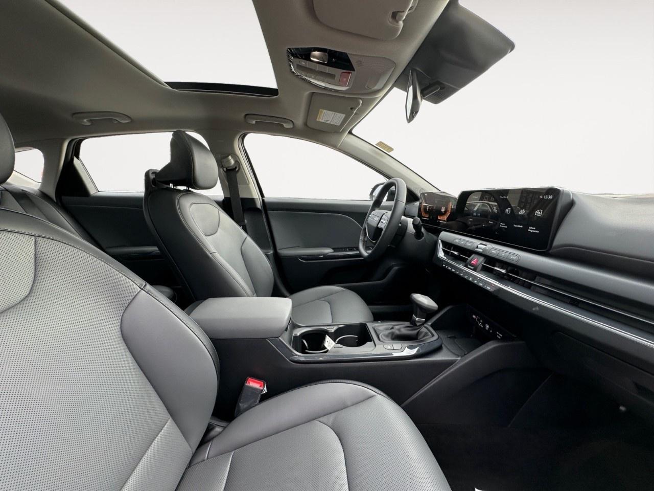 2025 Kia K4 EX  FWD Photo