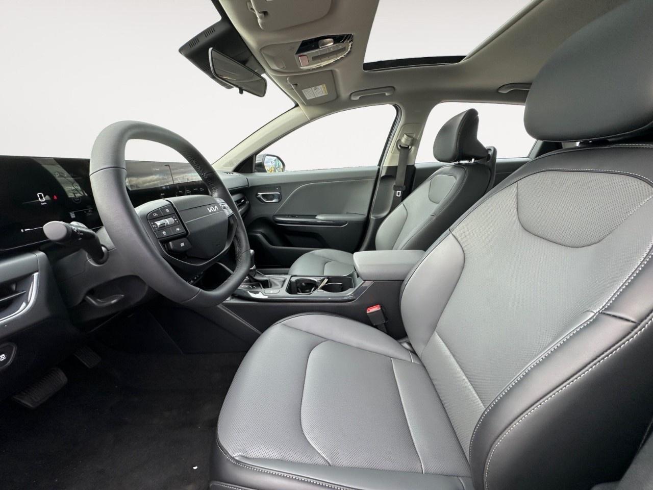 2025 Kia K4 EX  FWD Photo