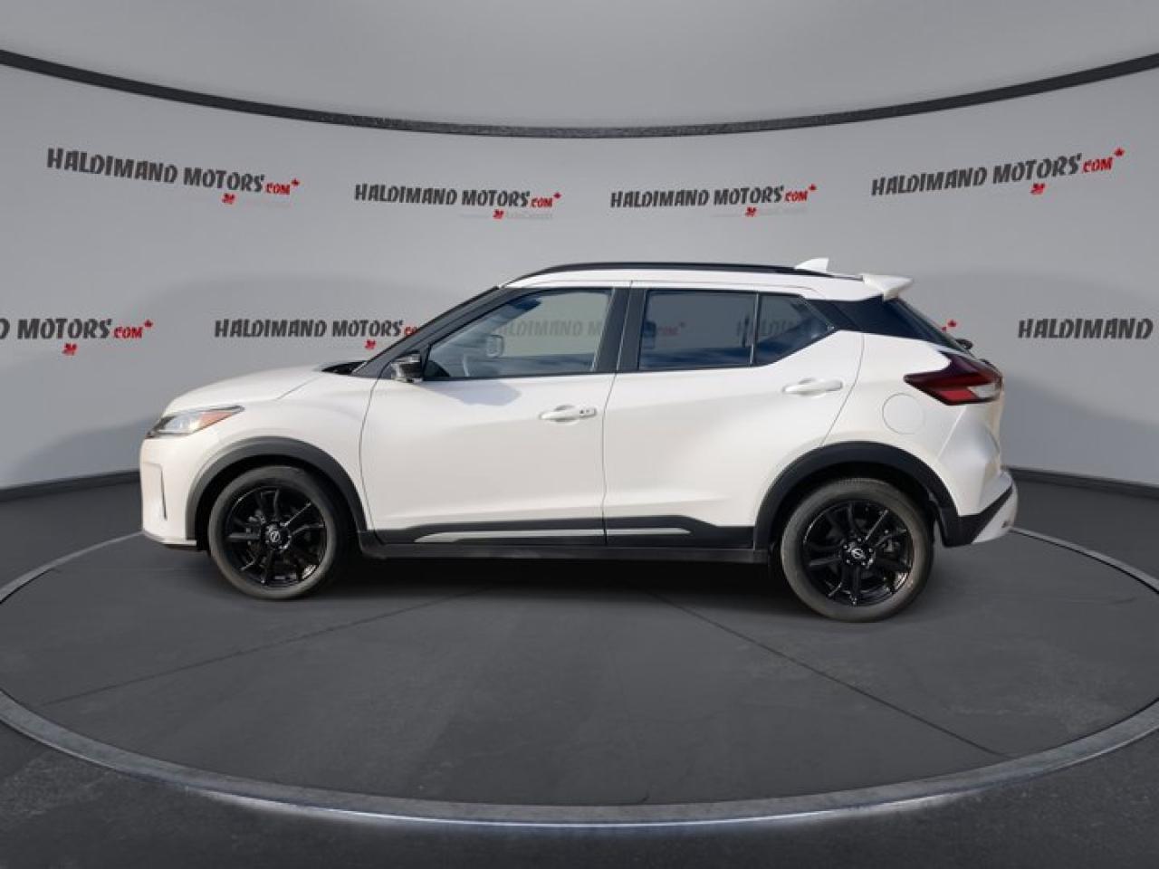 2024 Nissan Kicks SR | Remote Start | Leather Seats | Heated Seats Photo4