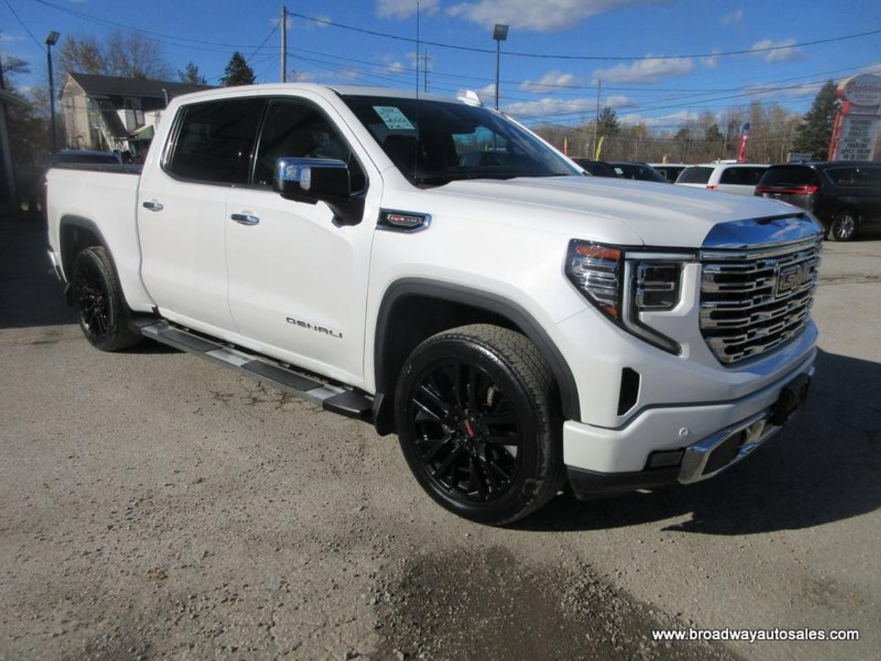2022 GMC Sierra 1500 LOADED DENALI-PACKAGE 5 PASSENGER 6.2L - V8.. 4X4.. CREW-CAB.. SHORTY.. POWER SUNROOF.. LEATHER.. HEATED SEATS & WHEEL.. BACK-UP CAMERA.. Photo