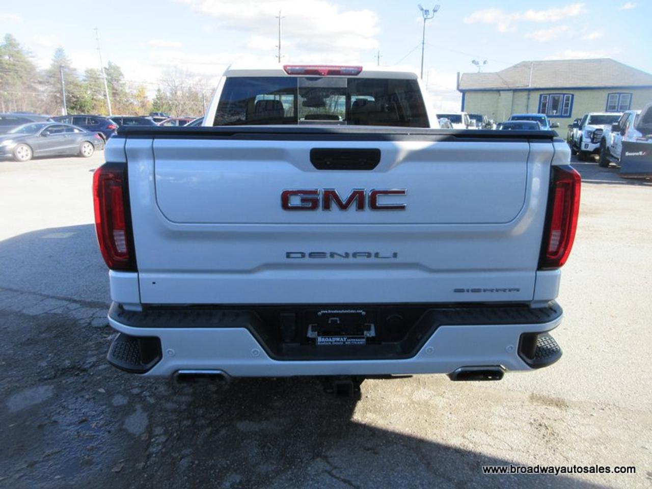 2022 GMC Sierra 1500 LOADED DENALI-PACKAGE 5 PASSENGER 6.2L - V8.. 4X4.. CREW-CAB.. SHORTY.. POWER SUNROOF.. LEATHER.. HEATED SEATS & WHEEL.. BACK-UP CAMERA.. Photo