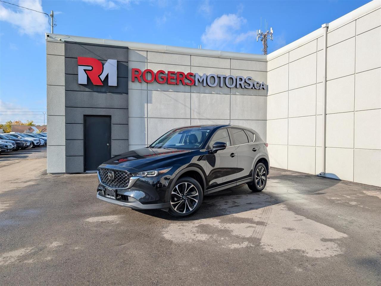 Used 2023 Mazda CX-5 GS AWD - SUNROOF - REVERSE CAM - TECH FEATURES for sale in Oakville, ON