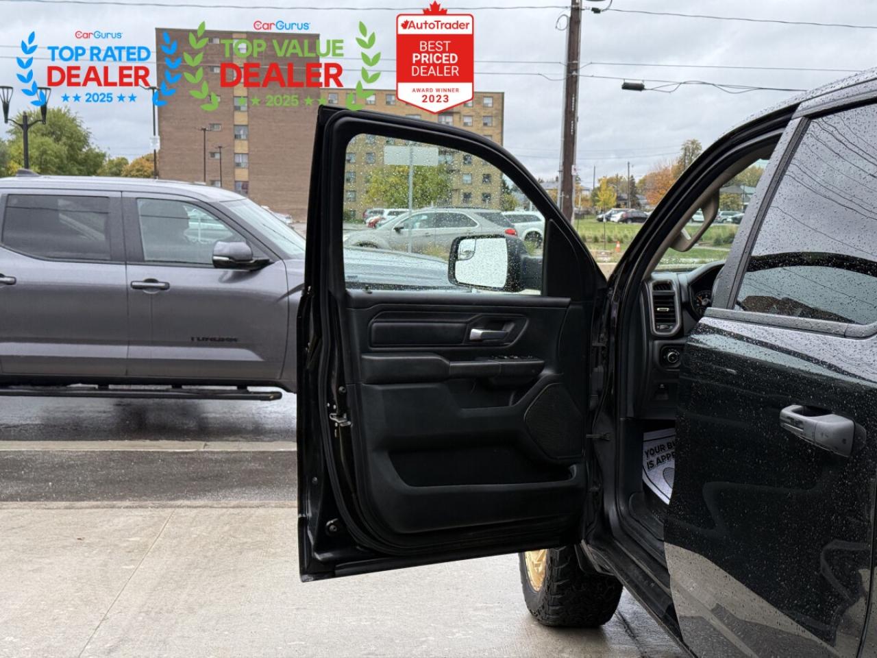 2019 RAM 1500 TRADESMAN | 5.7 V8 | BACK UP CAMERA Photo