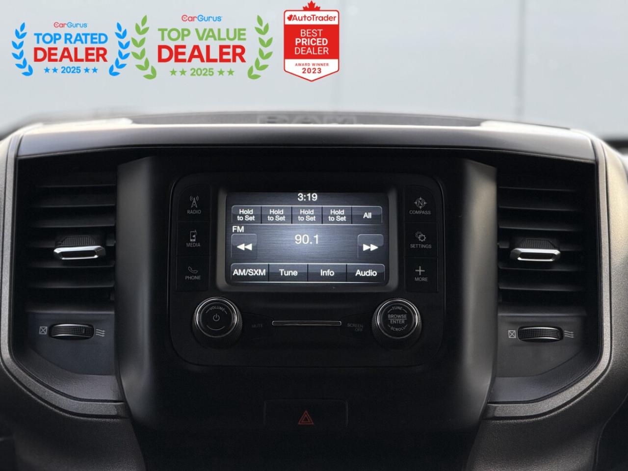 2019 RAM 1500 TRADESMAN | 5.7 V8 | BACK UP CAMERA Photo