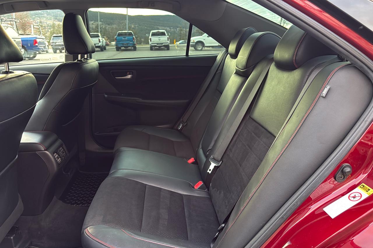 2015 Toyota Camry XSE Photo