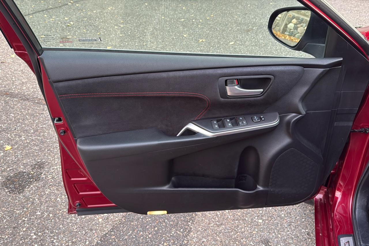 2015 Toyota Camry XSE Photo