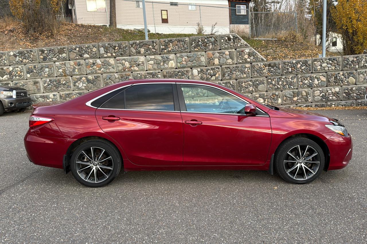 2015 Toyota Camry XSE Photo