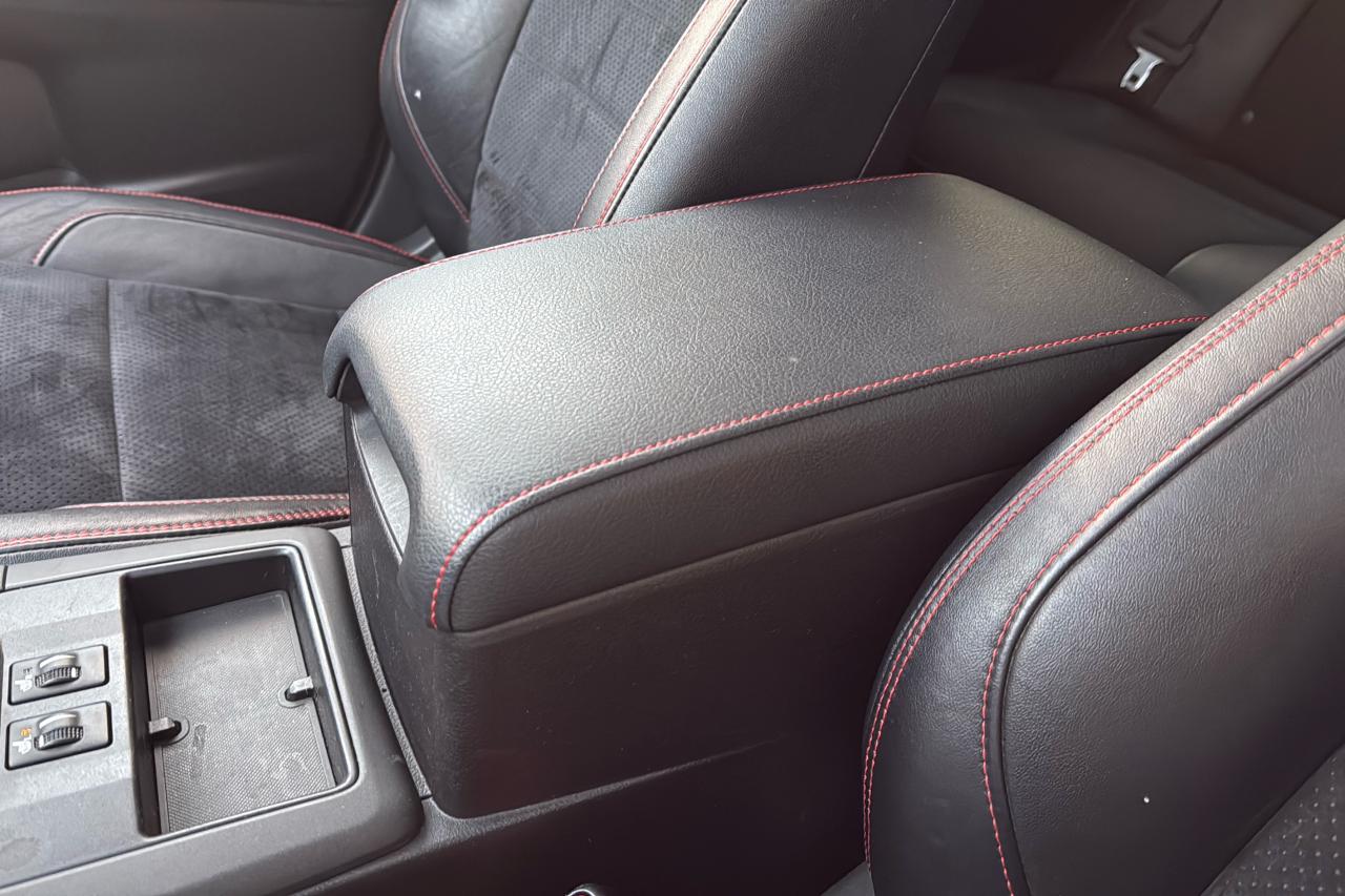 2015 Toyota Camry XSE Photo