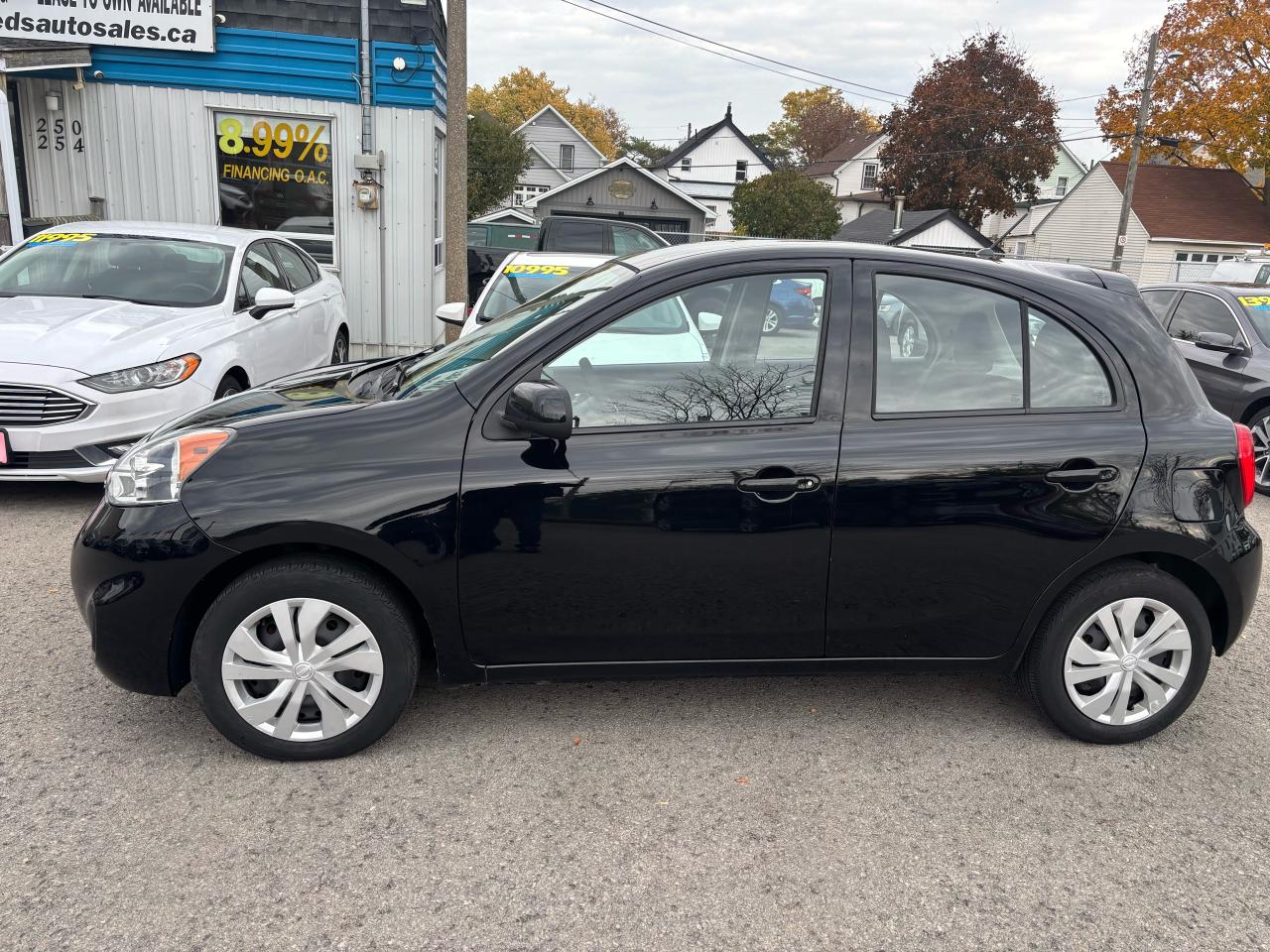 2015 Nissan Micra SV, Hatchback, Auto, Back-Up-Camera - Photo #4