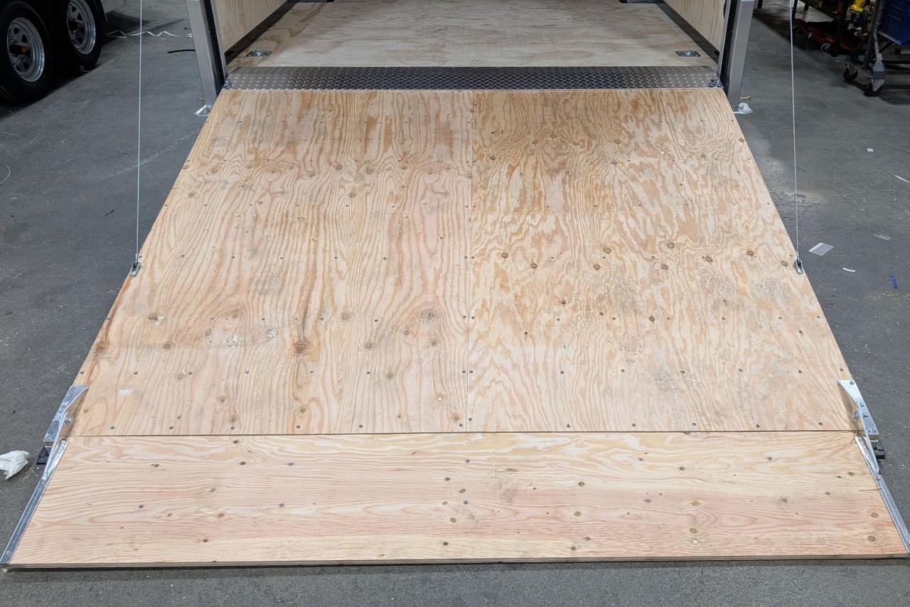 2025 Canadian Trailer Company 8.5X24 V-Nose Cargo Trailer Aluminum Tandem Axle