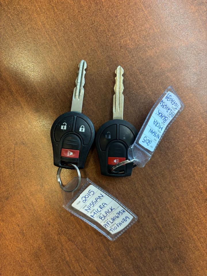 2015 Nissan Micra SV, Hatchback, Auto, Back-Up-Camera