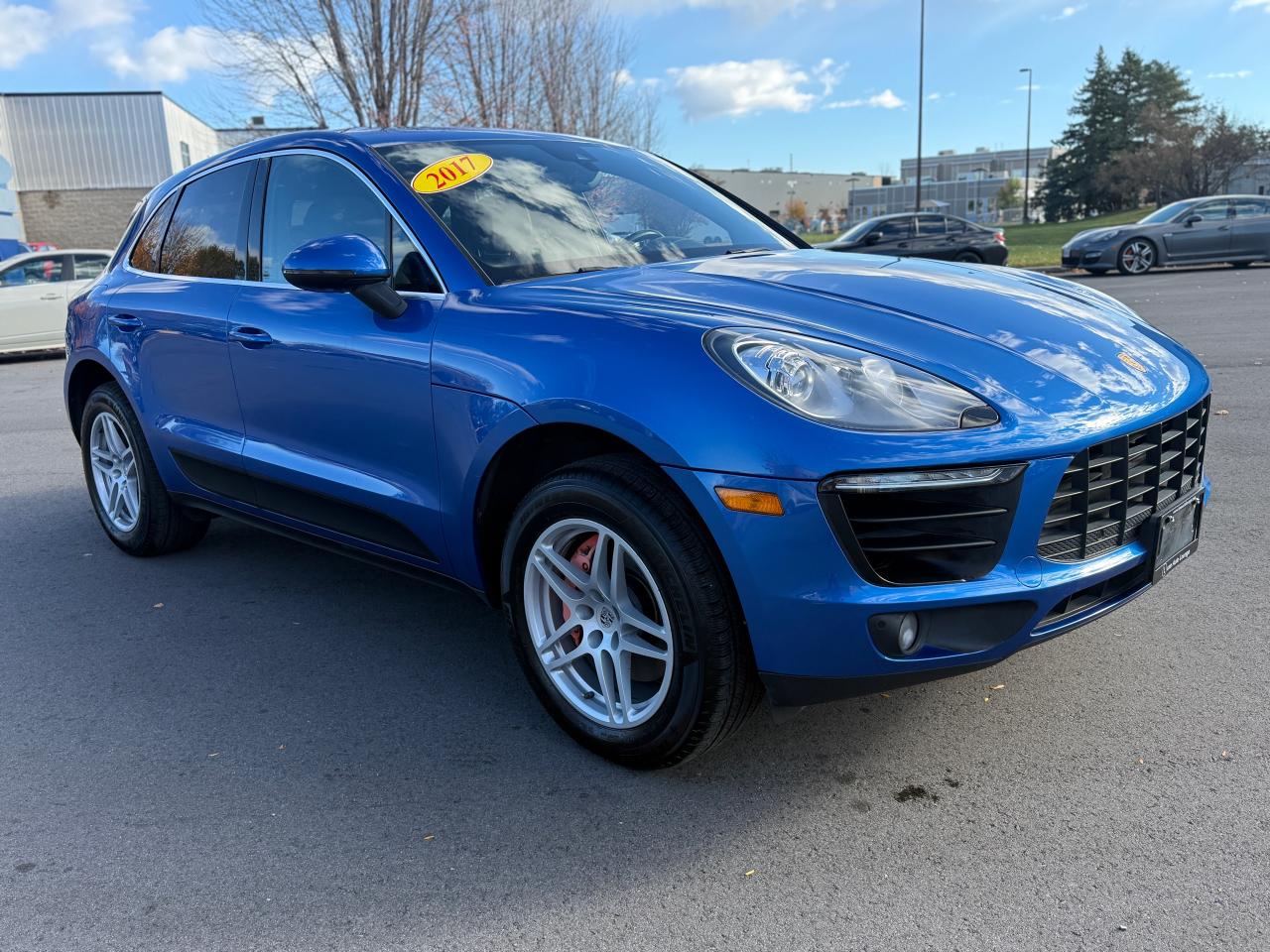 2017 Porsche Macan S | BOSE AUDIO | PANO ROOF | LOW MILEAGE!! Photo3