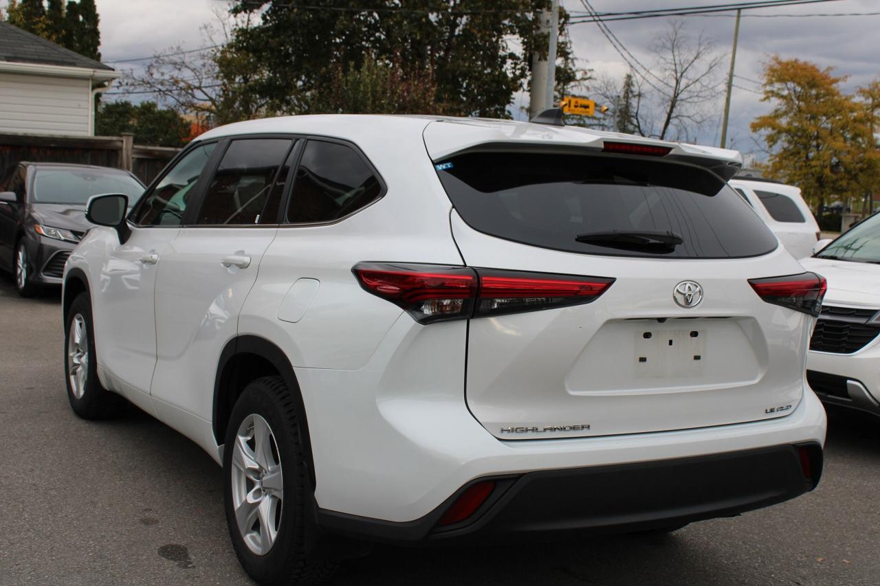 2023 Toyota Highlander LE AWD - Photo #4