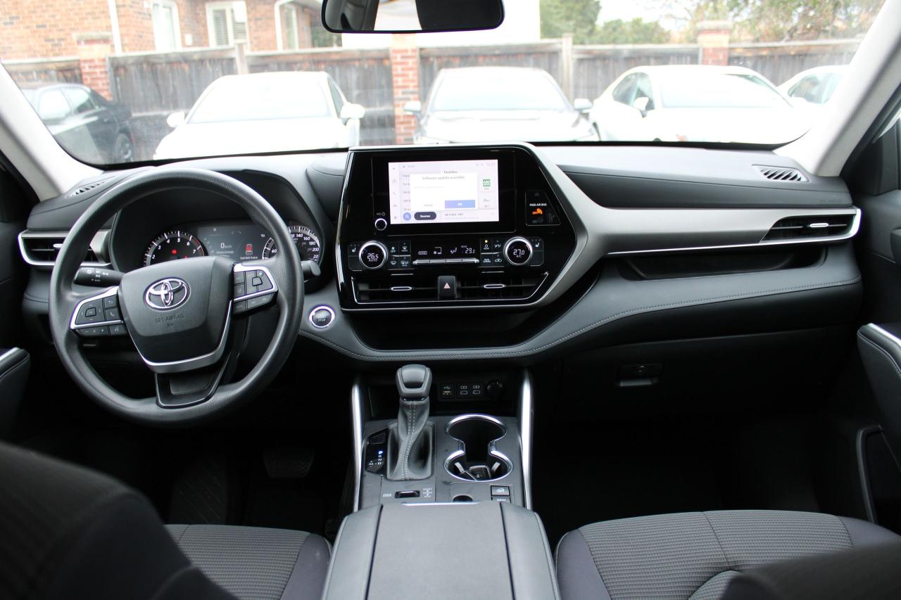 2023 Toyota Highlander LE AWD - Photo #7