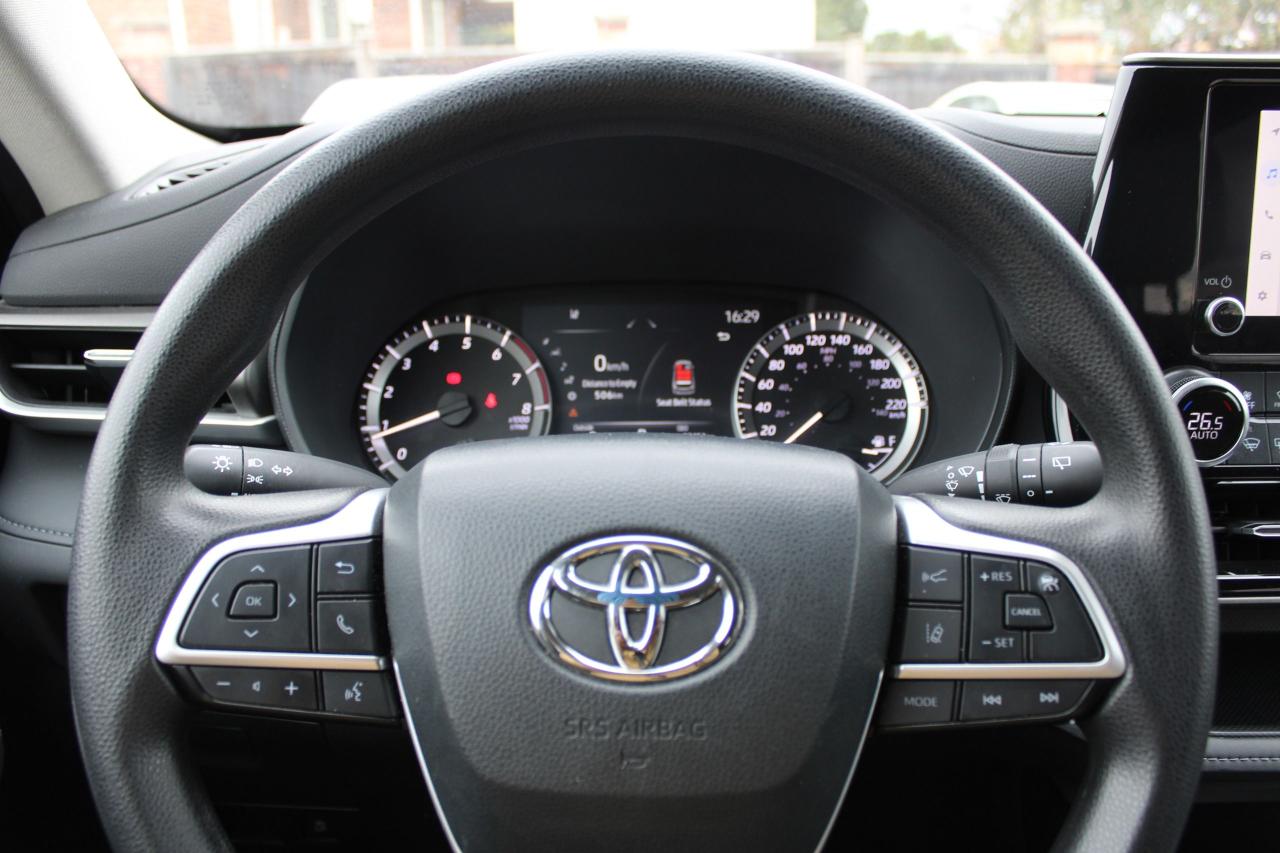2023 Toyota Highlander LE AWD - Photo #8