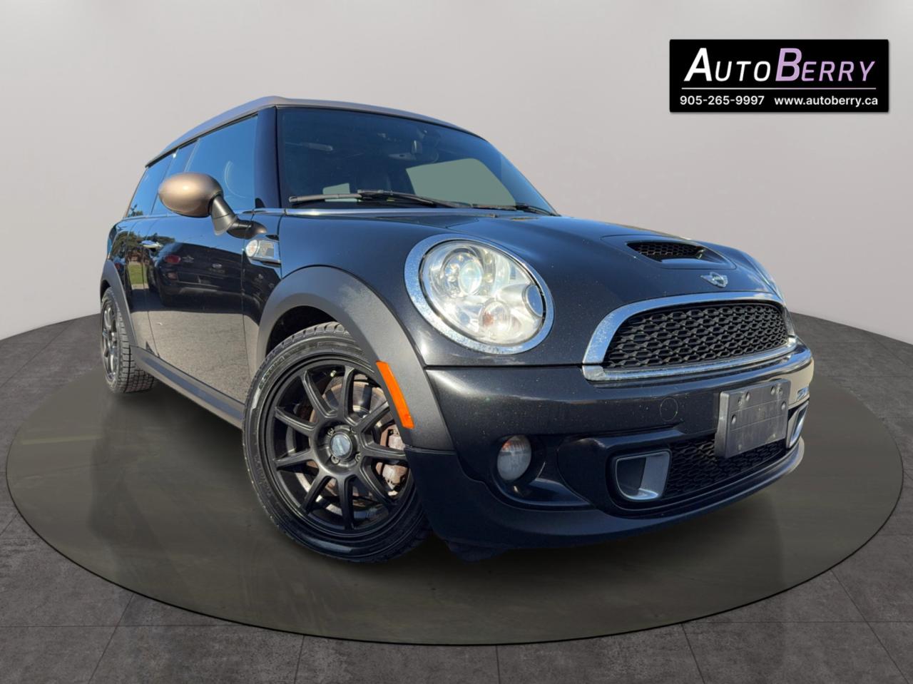 Used 2013 MINI Cooper Clubman S for sale in Woodbridge, ON