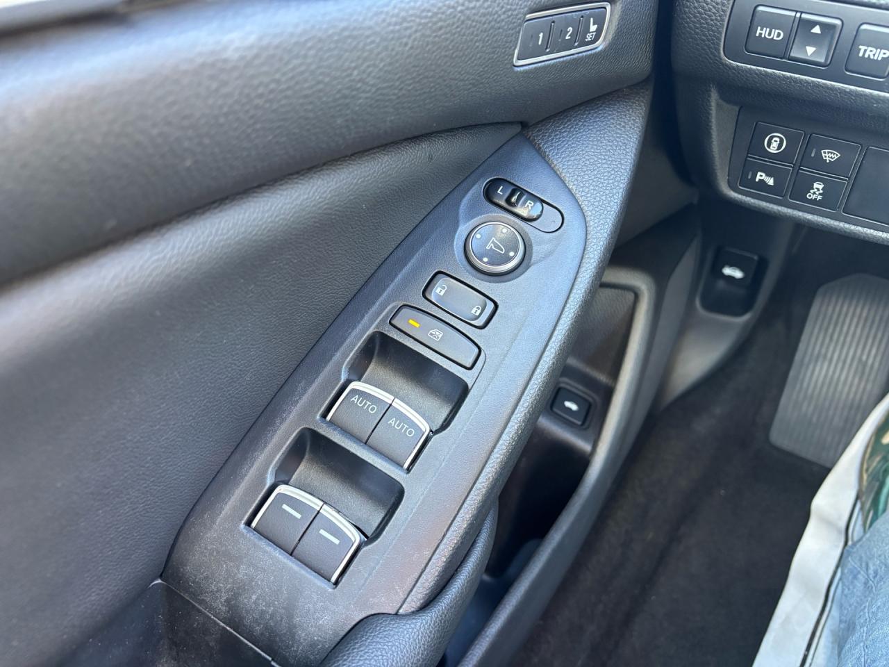 2019 Honda Accord Touring FWD Photo