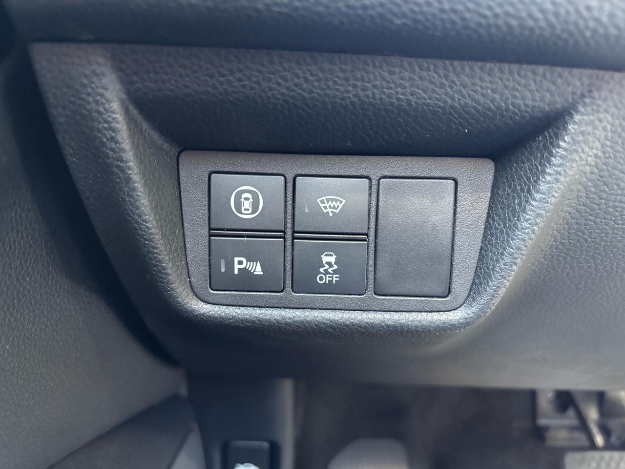 2019 Honda Accord Touring FWD Photo