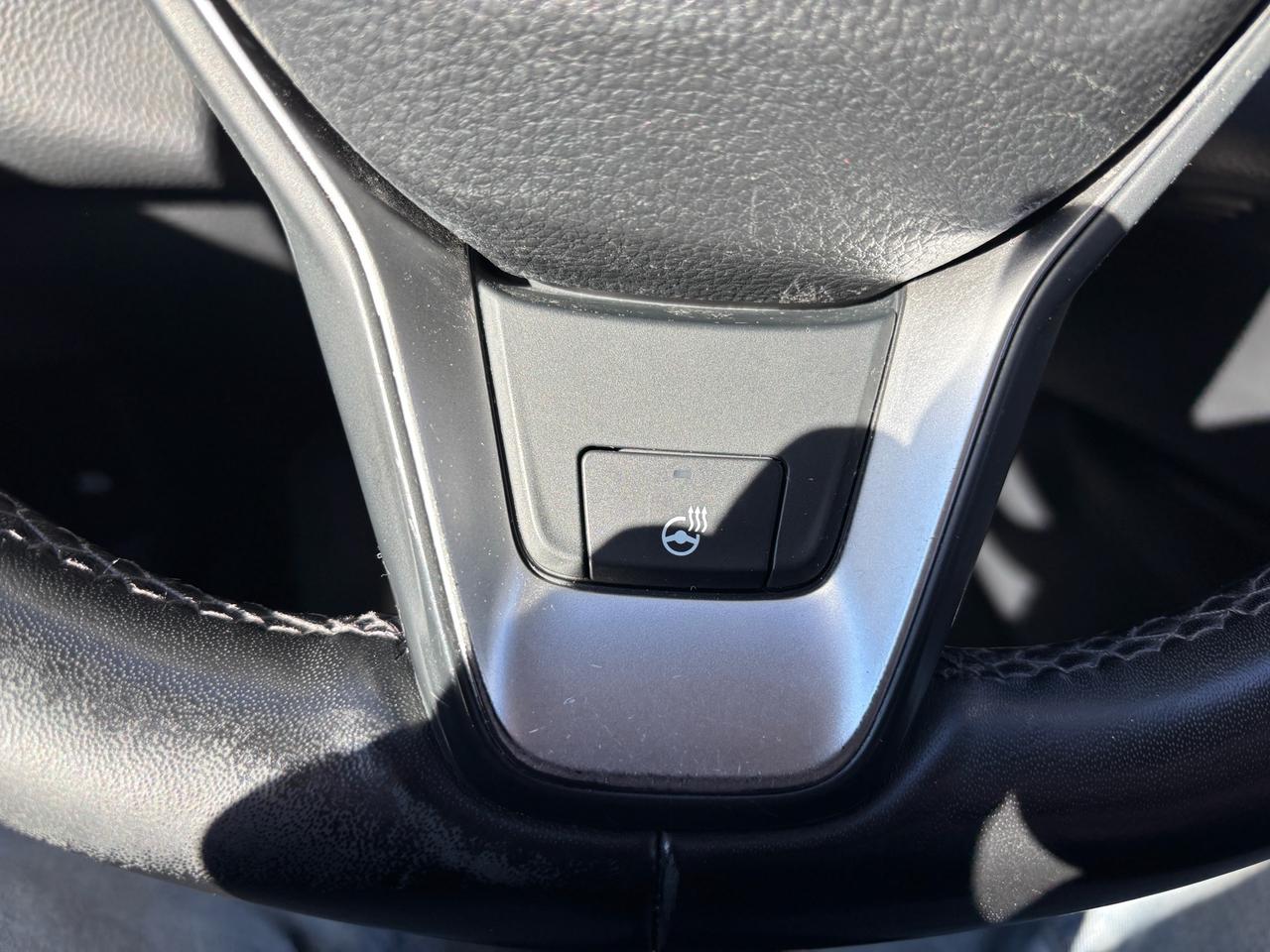 2019 Honda Accord Touring FWD Photo