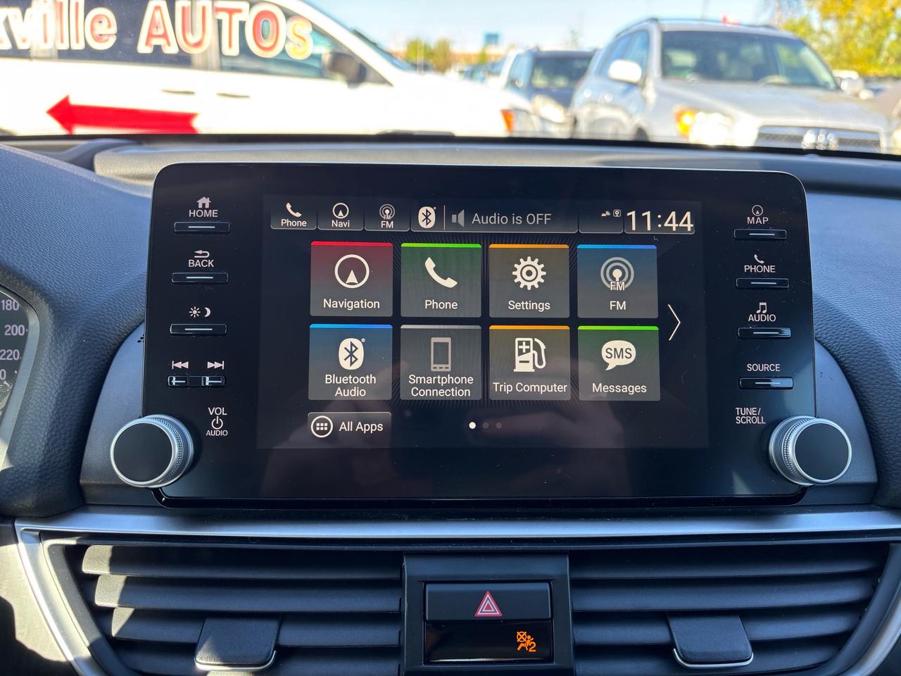 2019 Honda Accord Touring FWD Photo