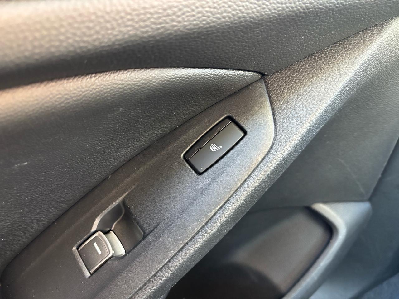 2019 Honda Accord Touring FWD Photo