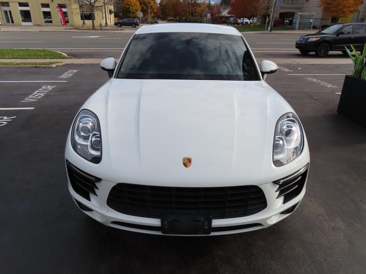 2015 Porsche Macan S - AWD - Navigation - Leather - Low Kms !! Photo