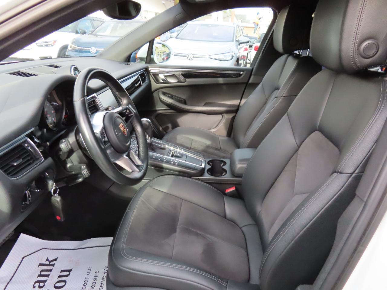 2015 Porsche Macan S - AWD - Navigation - Leather - Low Kms !! Photo