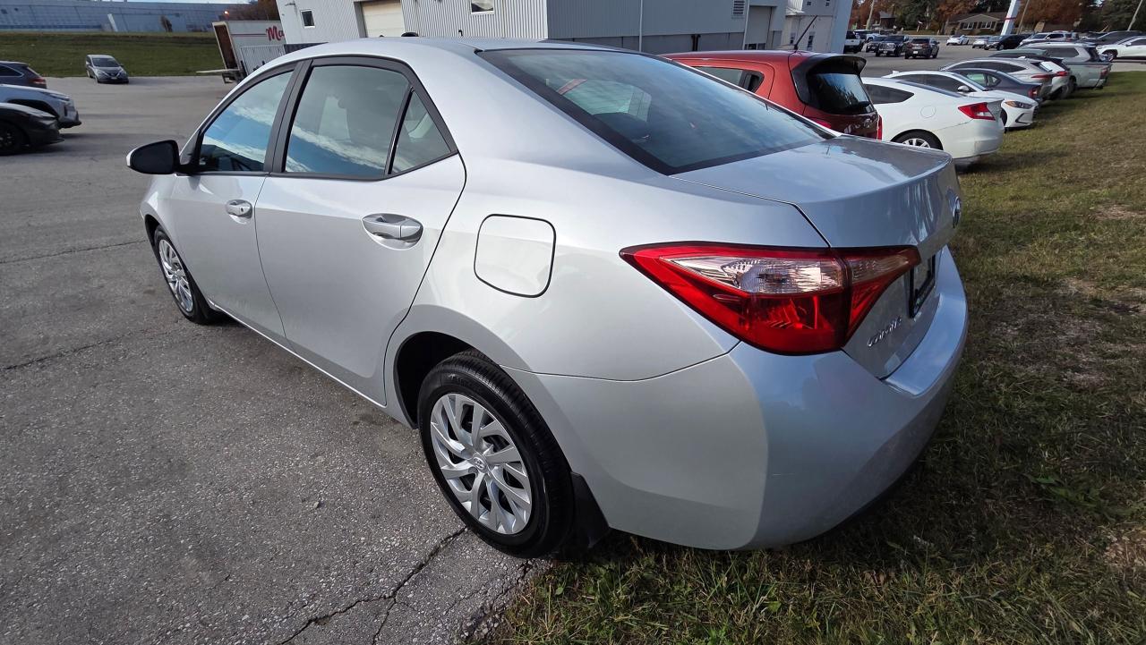 2019 Toyota Corolla LE - Photo #2