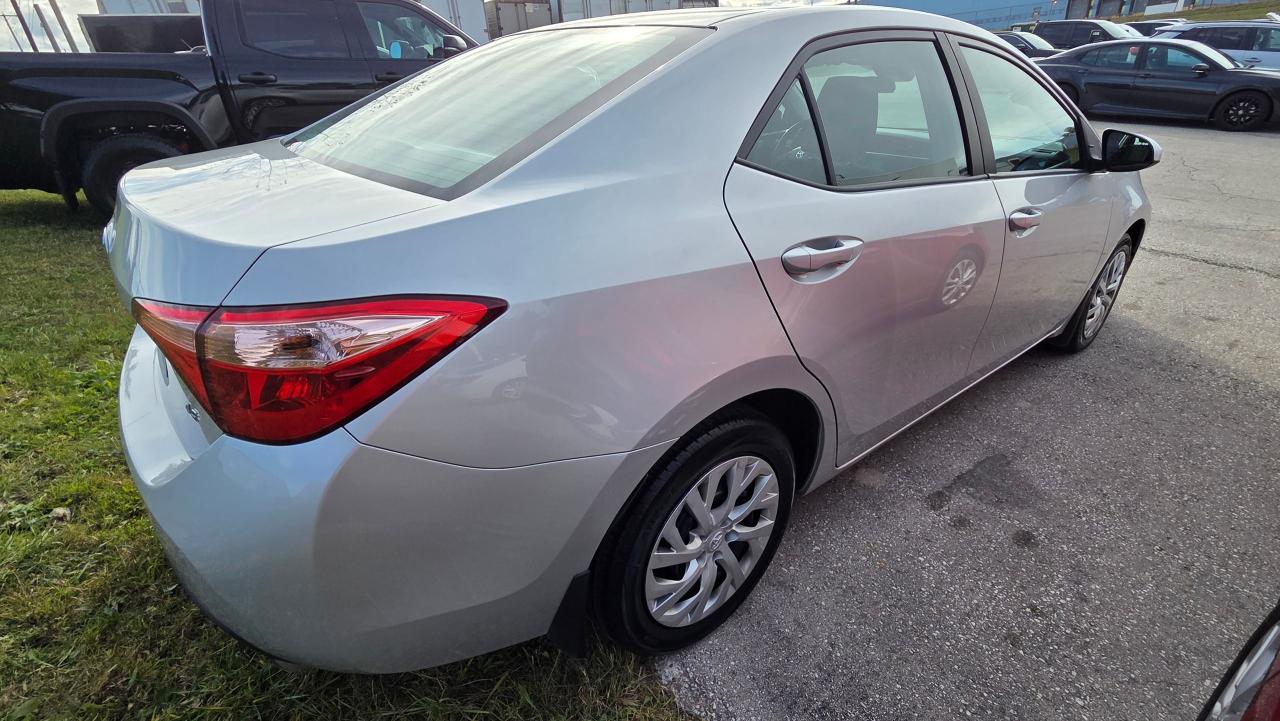 2019 Toyota Corolla LE - Photo #5