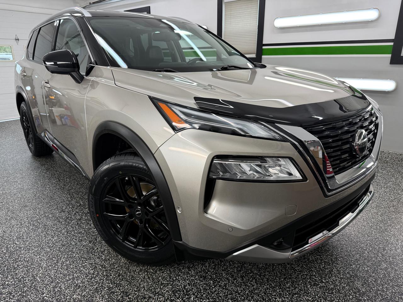 Brown (Beige) 2021 Nissan Rogue SUV / Crossover All-Wheel Drive Continuously Variable Transmission