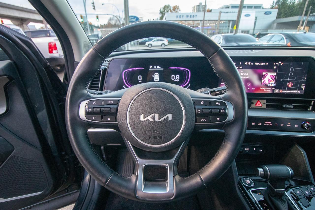 2025 Kia Sportage EX Premium AWD w/Black Interior Photo5