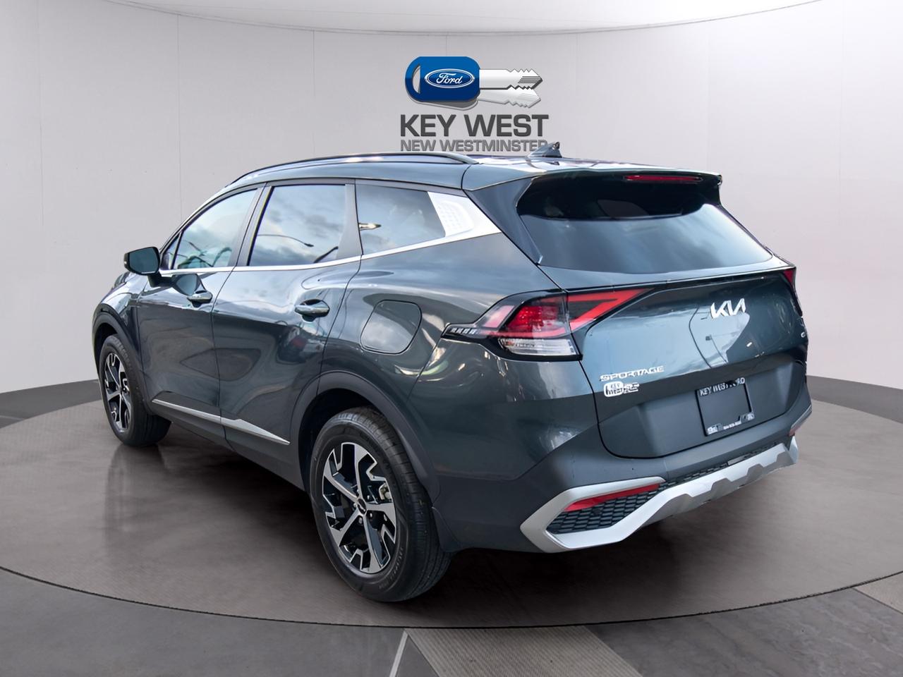 2025 Kia Sportage EX AWD w/Black Interior Photo2