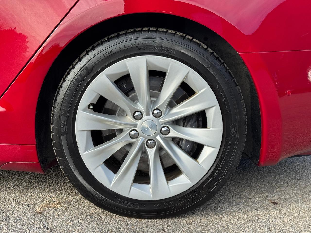 2016 Tesla Model S 75D **UNLIMITED FREE SUPERCHARGING** - Photo #16