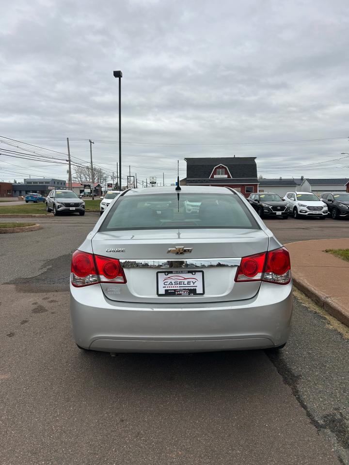 2014 Chevrolet Cruze 2LS Photo