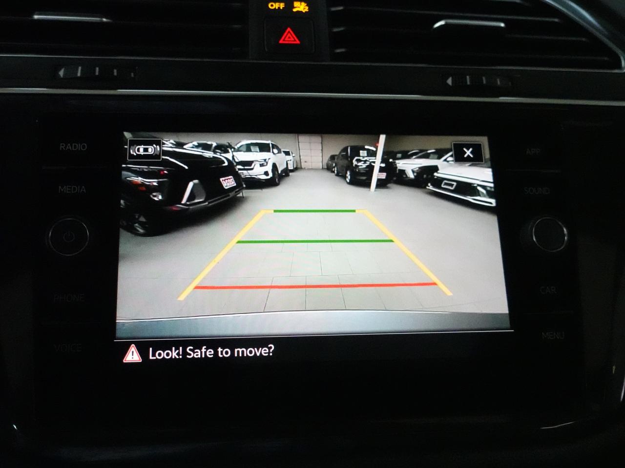 2022 Volkswagen Tiguan COMF R-LINE | AWD | BlkEdition | Leather | Sunroof