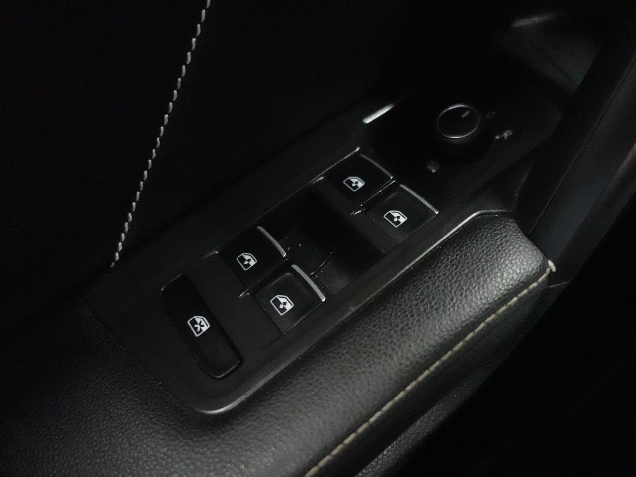 2022 Volkswagen Tiguan COMF R-LINE | AWD | BlkEdition | Leather | Sunroof Photo