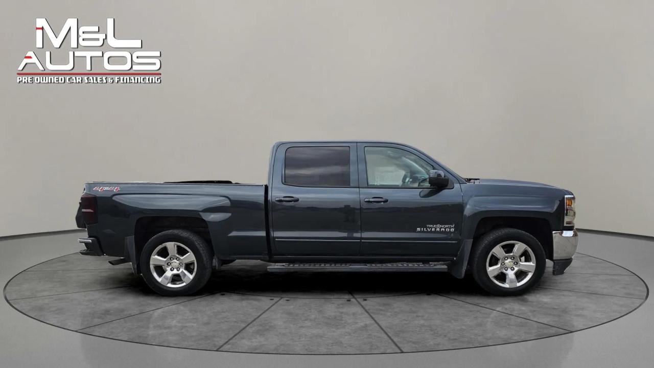 2017 Chevrolet Silverado 1500 LT Photo3