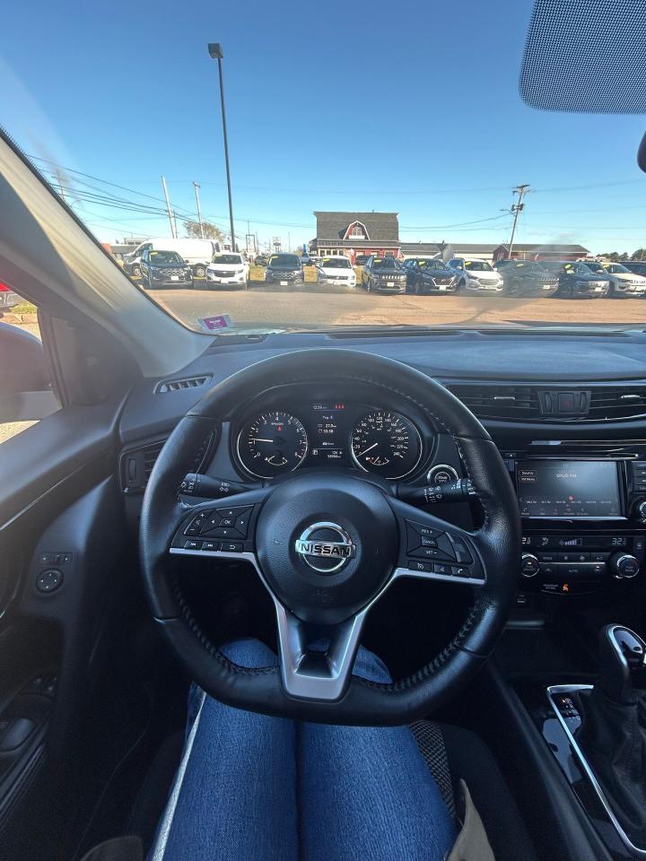 2020 Nissan Qashqai S - Photo #9