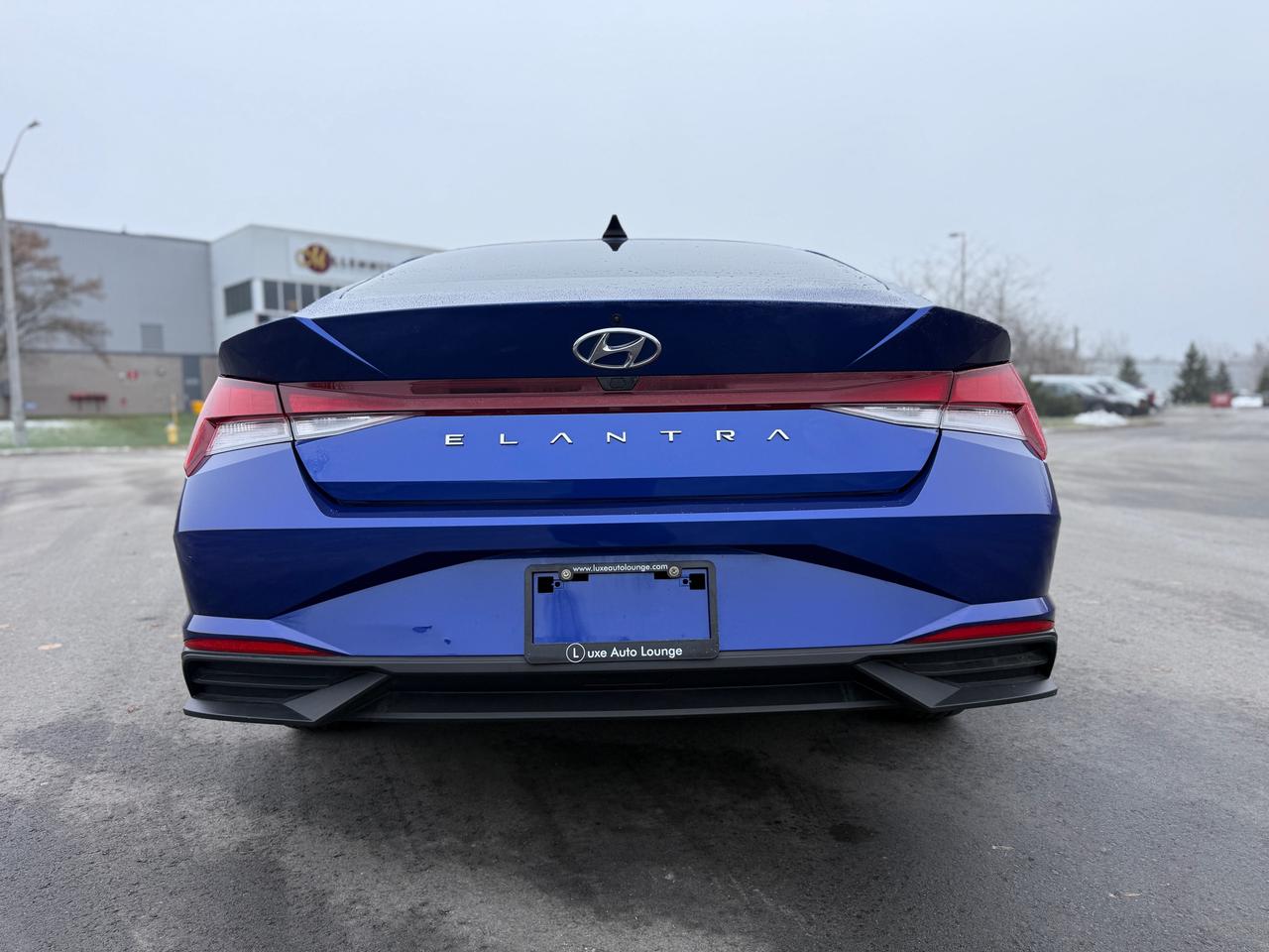 2021 Hyundai Elantra Preferred IVT w/Sun & Tech Package | SUN ROOF - Photo #7