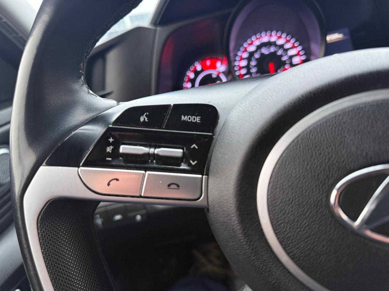 2021 Hyundai Elantra Preferred IVT w/Sun & Tech Package | SUN ROOF - Photo #26