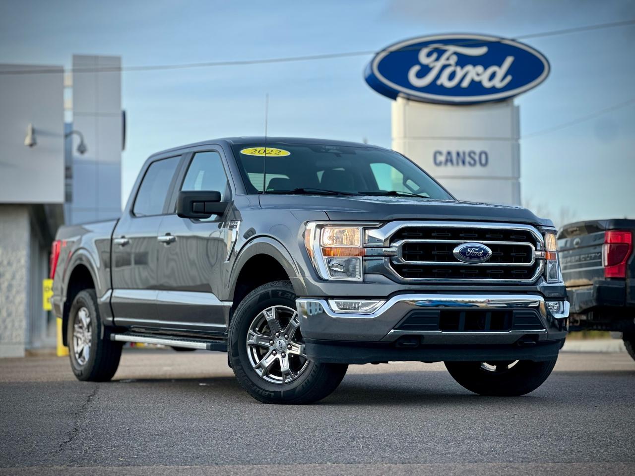 2022 Ford F-150 XLT 4X4 SUPERCREW W/ 6.5" BOX Photo0