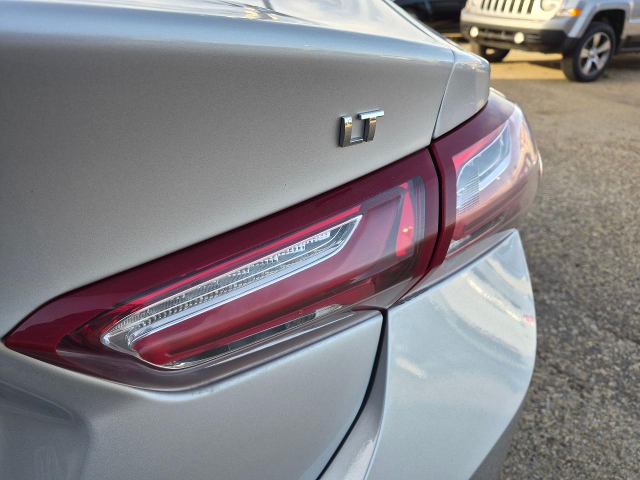 2022 Chevrolet Malibu LT, Remote, Htd Seats, BU Cam - Photo #6