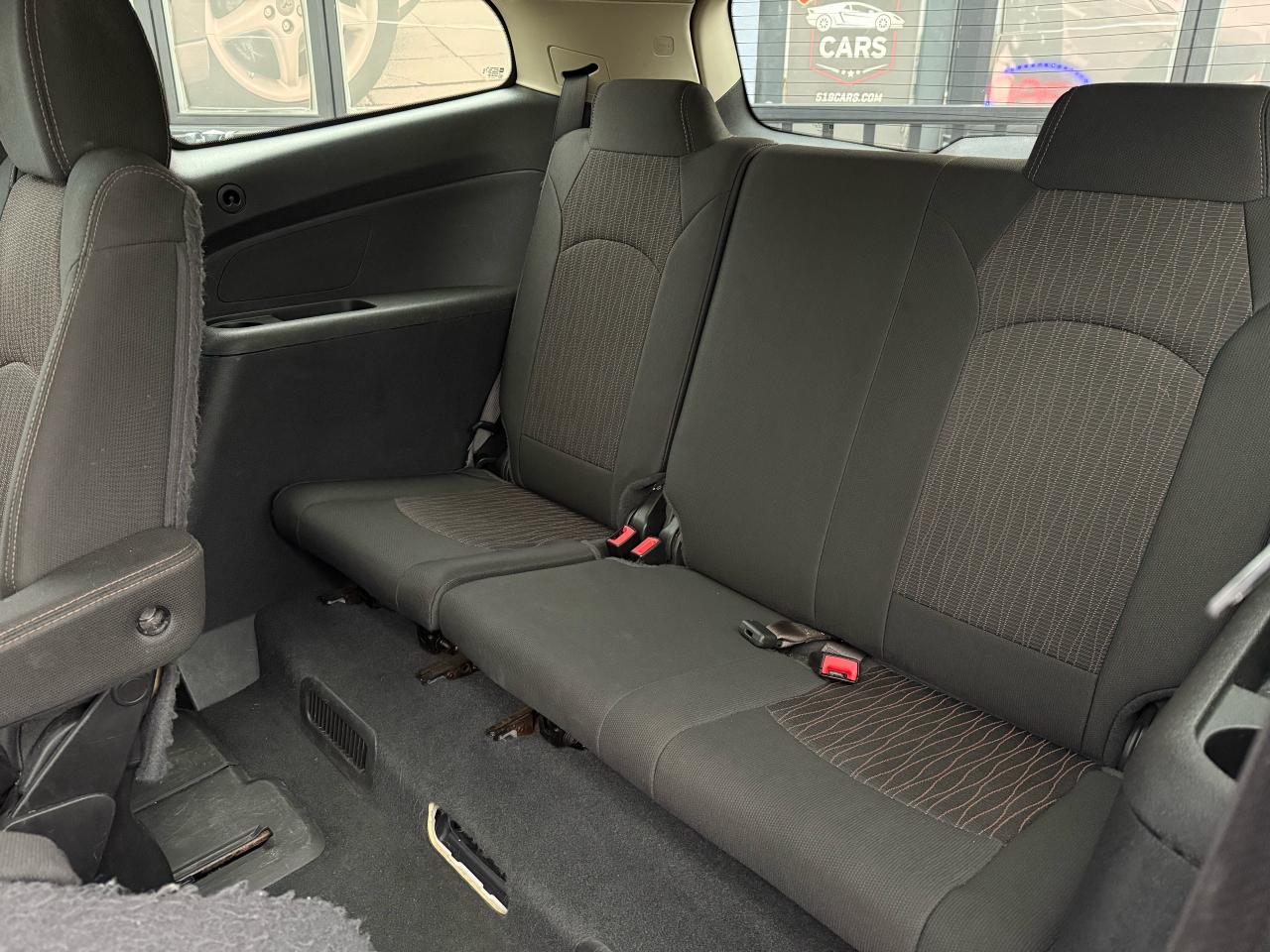 2016 Chevrolet Traverse LT | Backup Camera | Heated Seats | Sunroof - Photo #11