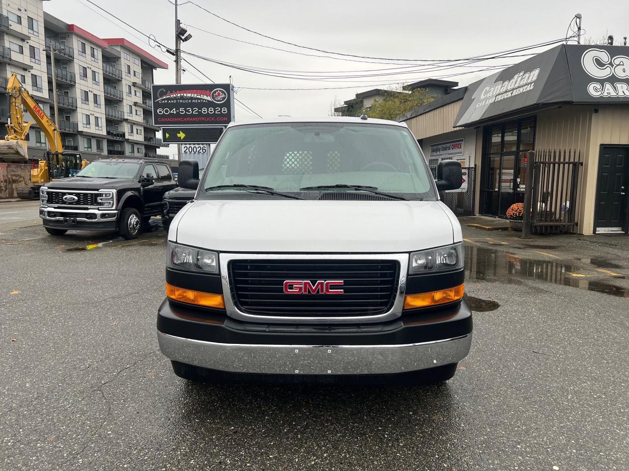 2023 GMC Savana Cargo Van RWD 2500 135" Photo2
