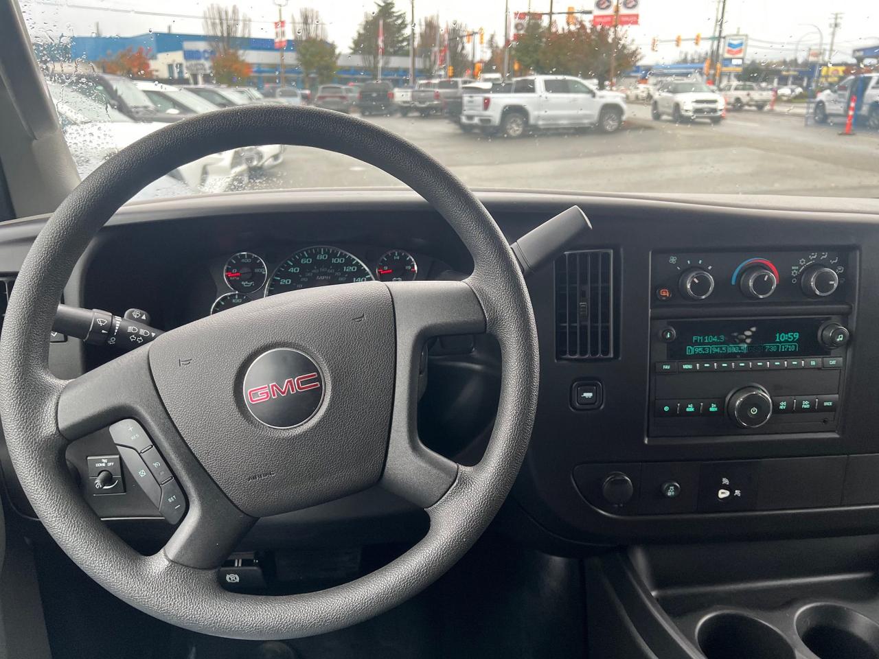 2023 GMC Savana Cargo Van RWD 2500 135" Photo14